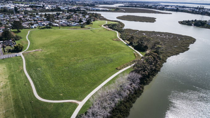 Te Whau Pathway and Whau River