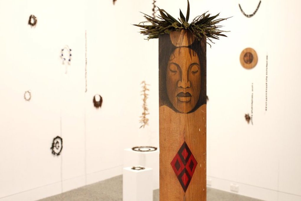 Nga Pou Wahine