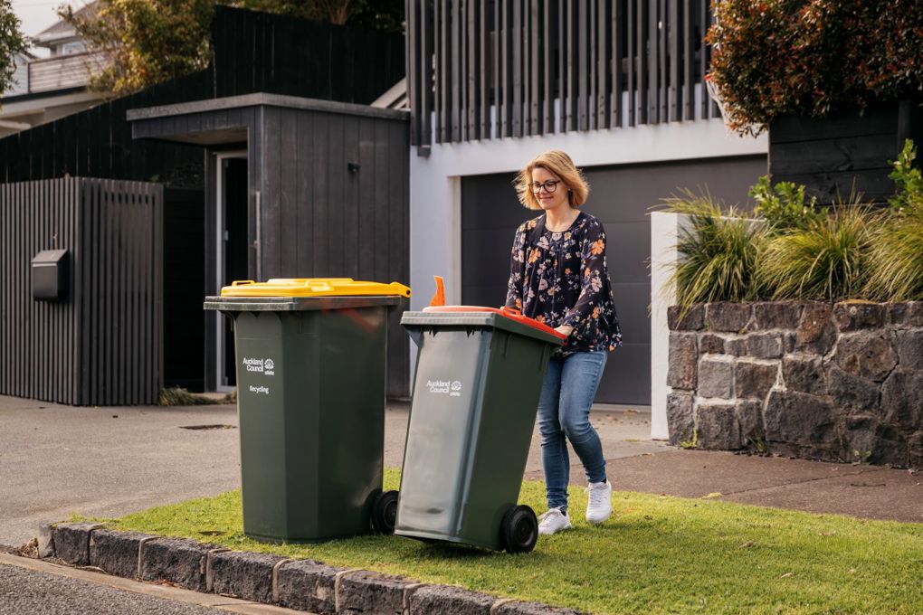 Public Holiday Rubbish And Recycling Collection Reminder