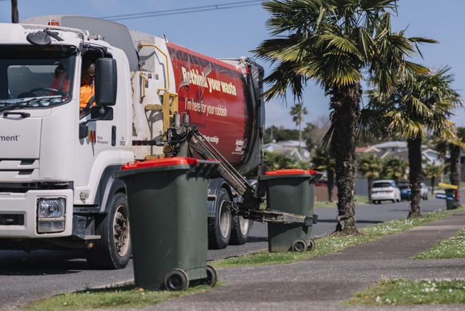 Rubbish Truck Picking Up Bins