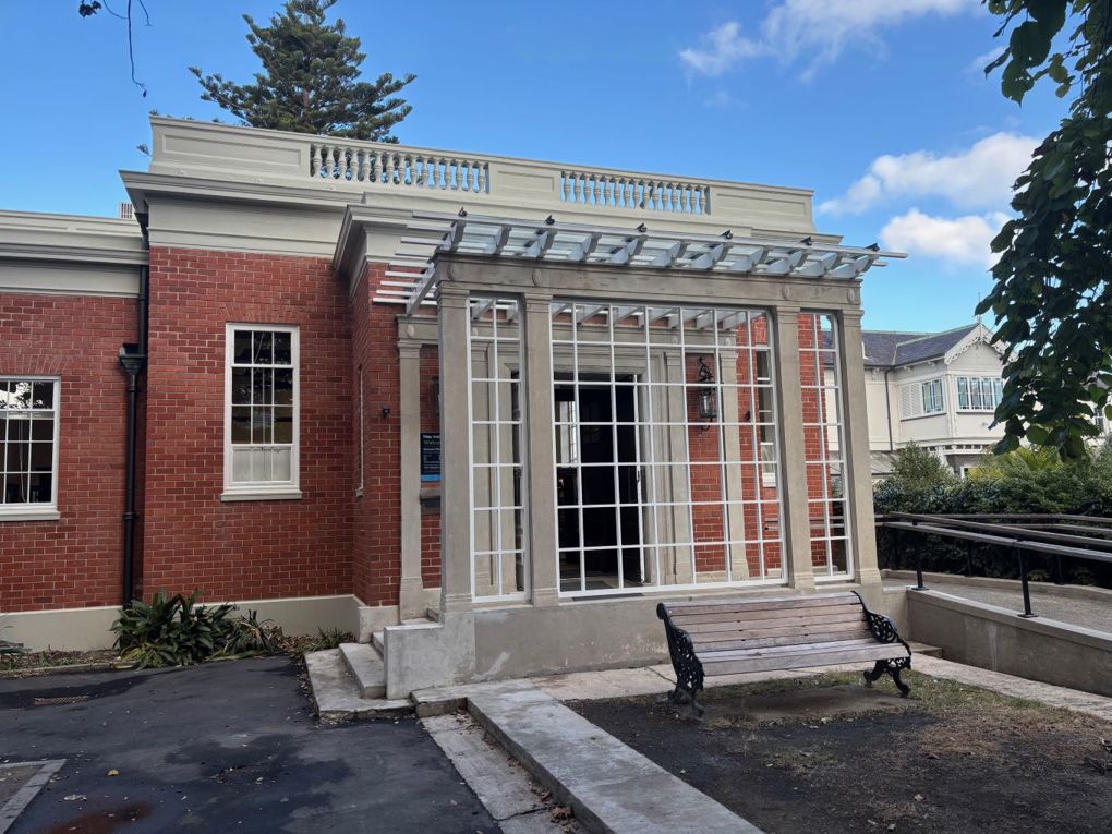 Remuera Library