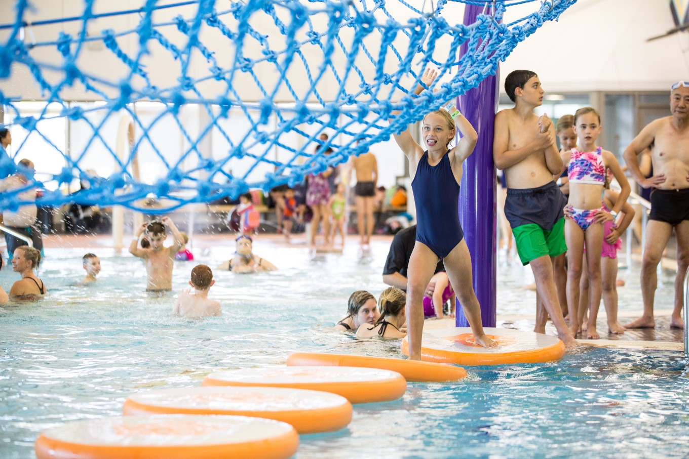 Children playing at Albany Stadium Pool. 