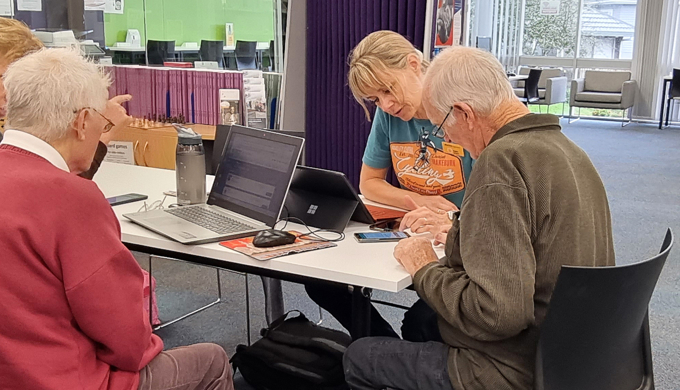 Digi Seniors Glenfield Hub1 OA